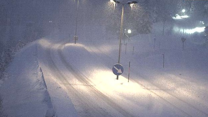 These images were not uncommon on Tuesday morning.