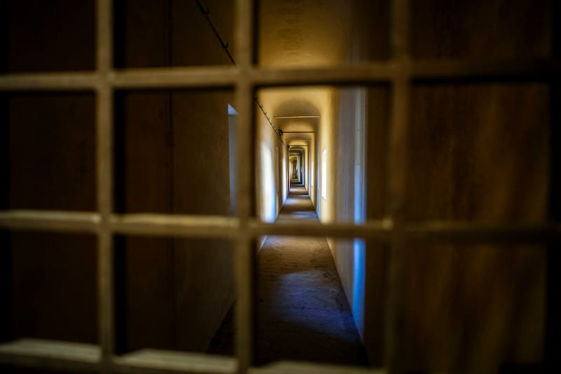 Until the first costly restoration work was completed in 1999, the interior of the corridor remained a secret, accessible only to a select few with the right connections. (Bild: AP)