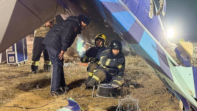 Nine injured Russian passengers, including a child, were picked up by a special plane, according to the Russian state news agency TASS. (Bild: AFP)