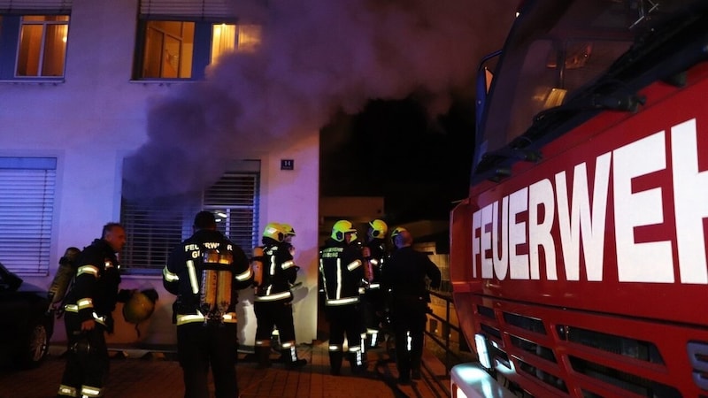 A total of 35 members of the Güssing municipal fire department were deployed. (Bild: BFKDO Güssing)