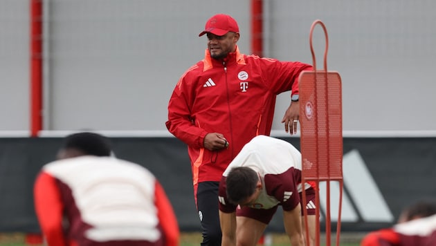 Bayern-Trainer Vincent Kompany hat zuletzt mehr Ruhe in den Verein gebracht. (Bild: APA/AFP/Alexandra BEIER)