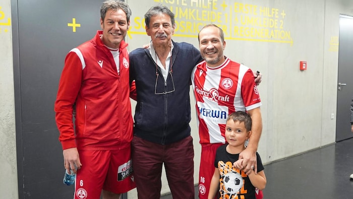 Dominic Hassler mit Ekmecic und Mucki Wieger