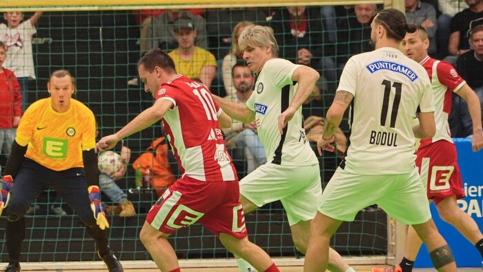 Liendl gegen Prilasnig.