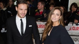 Liam Payne und Sophia Smith waren von 2013 bis 2015 liiert. Zwei Monate nach dem tragischen Tod ihres Ex-Freundes gab die Influencerin nun ihre Verlobung bekannt. (Bild: www.viennareport.at)