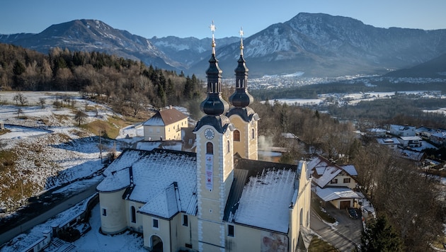 Die Wallfahrtskirche in Maria Rain thront hoch über dem Rosental. Anlässlich des Heiligen Jahres ist das Gotteshaus von Bischof Marketz zur Jubiläumskirche ernannt worden. (Bild: Arbeiter Dieter)