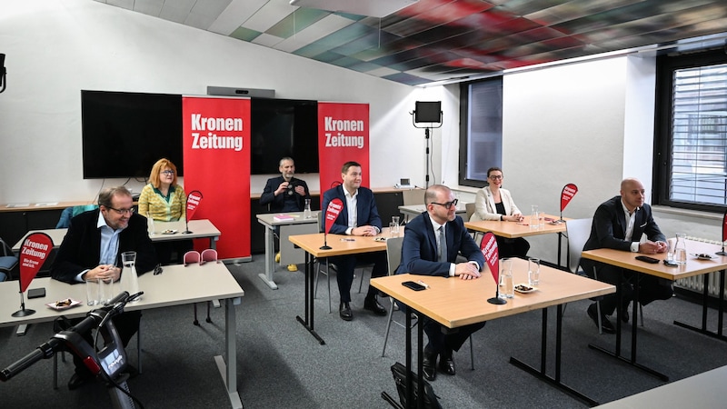 Die „Krone“ bat die Bürgermeisterkandidaten schon vor der Elefantenrunde zum Linz-Quiz (Bild: Wenzel Markus)