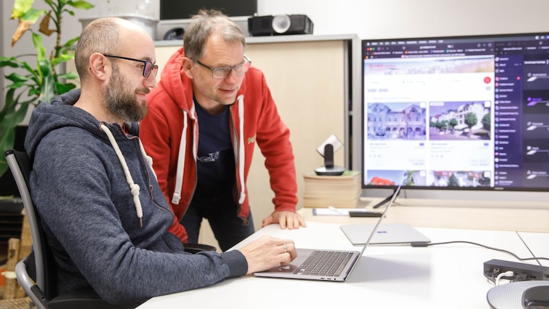 17 Mitarbeiter zählt das Team von DS Development in Hagenberg. (Bild: Hermann Wakolbinger)