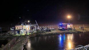 Eine Fischerhütte in Wagna stand Samstagabend in Flammen