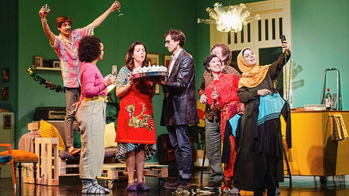 Das Landestheater zeigt „Wie kommen wir da wieder raus?“