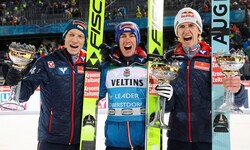 Stefan Kraft (Mitte) triumphierte vor Jan Hörl (l.) und Daniel Tschofenig (r.).