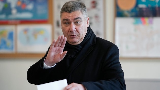 The 58-year-old Zoran Milanović went into the election campaign as the clear favorite with the slogan "The President as President". (Bild: AP/The Associated Press)