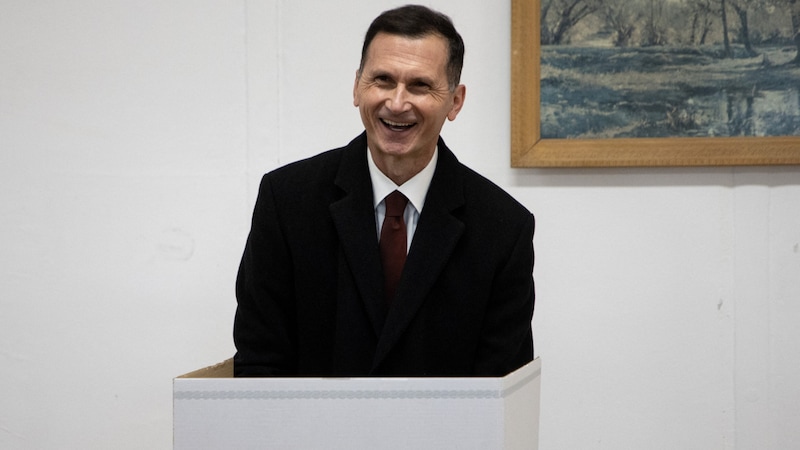 Dragan Primorac, candidate of the ruling HDZ party (Bild: AFP)