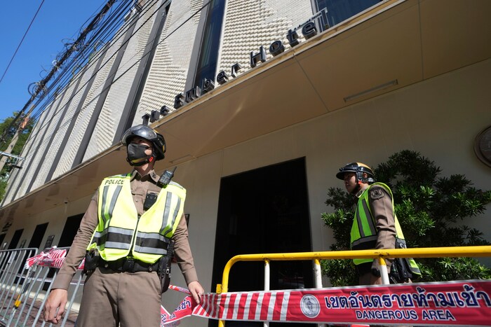 Das Ember Hotel liegt nur wenige Minuten von der Backpackermeile Khaosan Road entfernt und weist ...