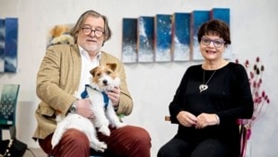 Galerist Heinz Hausmann mit Künstlerin Brigitte Hofmann. (Bild: Imre Antal)