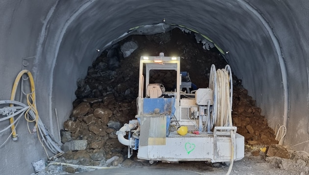 The vault collapsed near the north portal of the Tauern Tunnel. (Bild: ÖBB/Swietelsky)