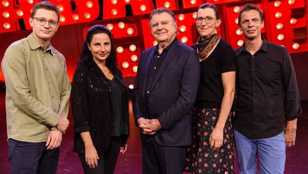 Aktueller „Kabarettgipfel“: Christoph Fritz, Nadja Maleh, Lukas Resetarits, Martina Schwarzmann, Klaus Eckel (v.l.). (Bild: ORF)