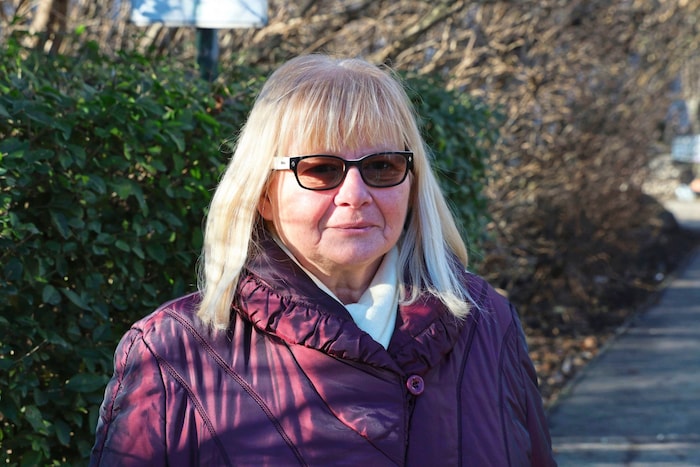Resident Helga P. (68) is afraid: "The firecrackers sound different than usual this year."