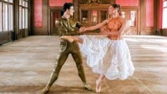 Die Choreografie für die Balletteinlagen des Wiener Staatsballetts stammen von der Britin Cathy Marston. (Bild: ORF Günther Pichlkostner)