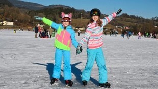Der Radlerstopp in St. Veit hat wieder für Eisläufer geöffnet.