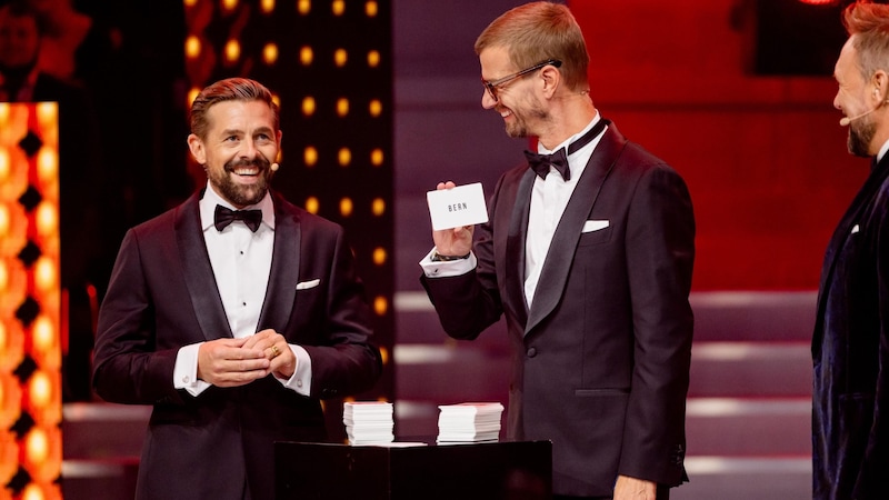 Joko und Klaas sind heute Abend auf Pro 7 in ihrer „Neujahrsgala“ zu sehen. (Bild: Joyn/Nadine Rupp)