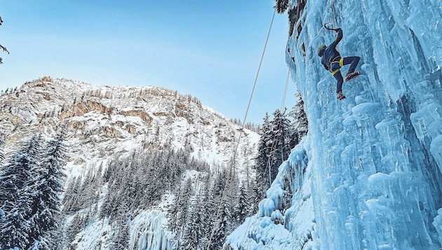 Mehr als 100 verschiedene Routen – von leicht bis extrem schwer – bietet der Eispark Osttirol. (Bild: Wallner Hannes)