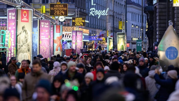 Stadt und Öffis haben für den alljährlichen Silvesterpfad bereits Vorkehrungen für Sicherheit ...