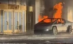 Ein Tesla-Cybertruck ist vor einem Trump-Hotel explodiert. Die Ursache war zunächst nicht ...