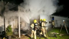 25 Männer und Frauen der Feuerwehr waren im Einsatz. (Bild: Mathis Fotografie)