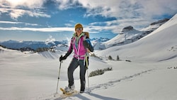 Um sicher unterwegs zu sein, sollten man die vorhandenen Spuren nutzen und sich an Wanderwegen orientieren. (Bild: Weges)