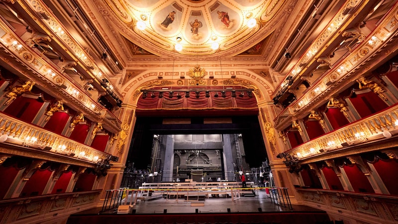 In the renovated Theater an der Wien, the stage lacked the technology to perform. (Bild: Theater an der Wien / Peter Mayr)