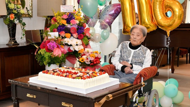 Die Japanerin Tomiko Itooka wurde unglaubliche 116 Jahre alt.   (Bild: APA/AFP/Courtesy of Ashiya City/Handout)