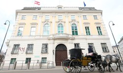 Die Koalitionsverhandlungen zwischen FPÖ und ÖVP gehen in Woche Sechs – enden sie dann für ...