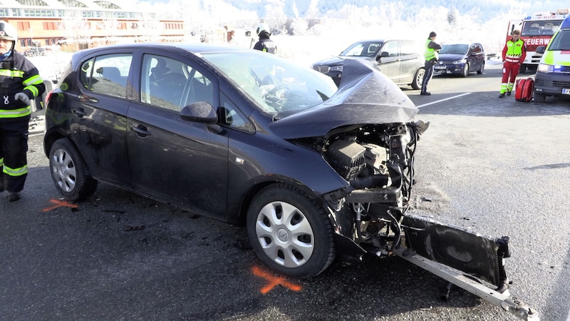 Das zweite am Unfall beteiligte Auto. (Bild: Maurice Shourot)