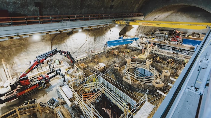 A pumped storage power plant is being built at the Tauernmoos reservoir.