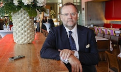 Neos-Nationalrat Sepp Schellhorn verhandelte an führender Stelle mit. Er unterstützt den ...