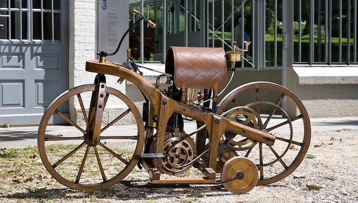The riding carriage. In the meantime, the motorcycle magazine of the same name is also history.