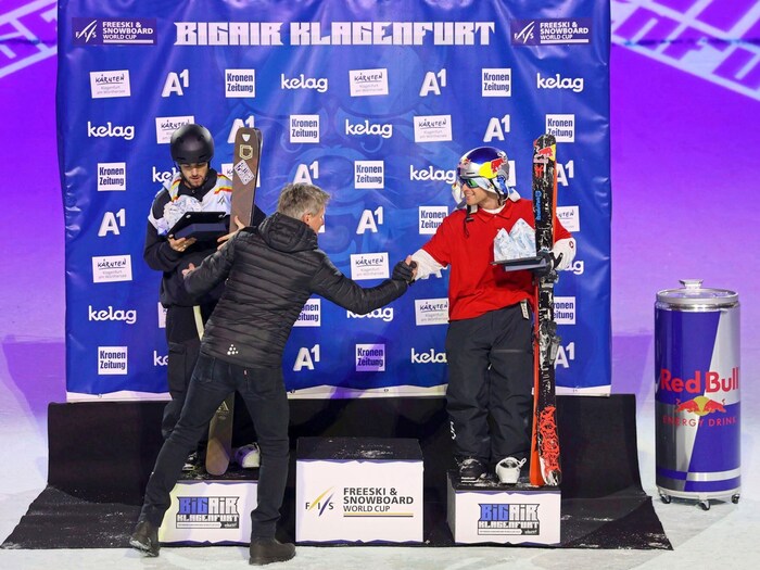 Große Freude bei der Siegerehrung