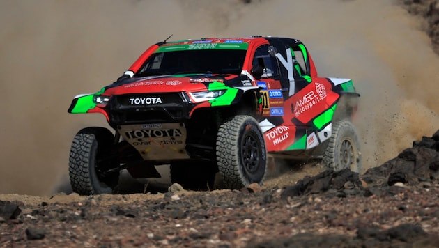 Yazeed Al-Rajhi im Toyota (Bild: APA/AFP)