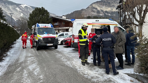 A large contingent of rescue workers was deployed in Kramsach. (Bild: ZOOM.Tirol, Krone KREATIV)