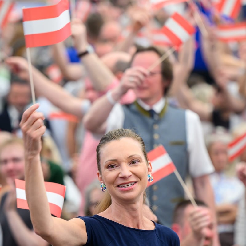 Bald Ministerin? Susanne Fürst aus Linz ist ganz nah dran an Parteiobmann Herbert Kickl. (Bild: Werner Kerschbaummayr/WERNER KERSCHBAUMMAYR / FOTOKERSCHI)