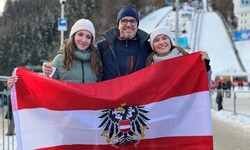 Hannah (l.) und Laura Seiler schenkten Papa Matthias das Springen zum Geburtstag.
