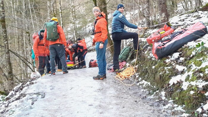 Es war spiegelglatt am Weg