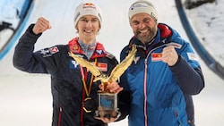 Titelverteidiger Daniel Tschofenig und Cheftrainer Andreas Widhölz.