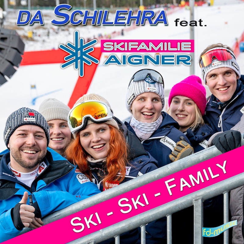 Nico Haberl, Elisabeth Aigner, Veronika Aigner, Barbara Aigner, Elisa Schwarz und Johannes Aigner haben mit ihrem Apres-Ski-Lied viel Spaß. (Bild: Gerhard Pfeffer)