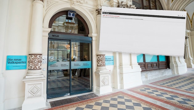 The website "Kickl can't do it" (small picture) is now offline again. Blue-Turquoise is moving ever closer. (Bild: Krone KREATIV/APA Screenshot/dievolkspartei.at)