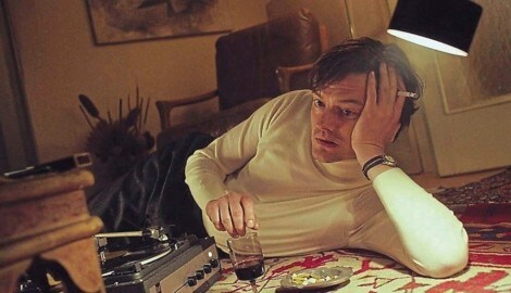 Den neuen Kinofilm „Cranko“ mit Schauspieler Sam Riley kann man sich ab sofort im Kino ansehen.  (Bild: Philip Sichler Zeitsprung Pictures SWR au Prince Pictures)