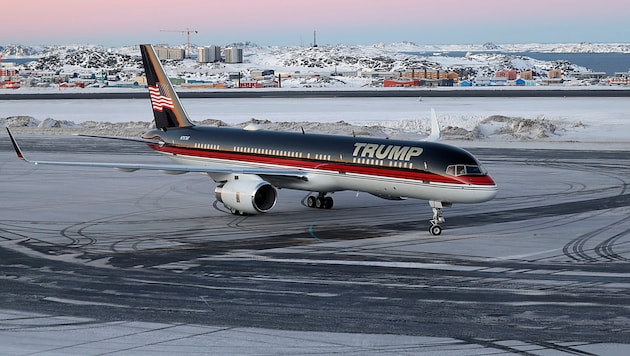 Air Force Trump recently landed in Greenland. The reason was a "purely private visit" by Trump's son Donald Jr. (Bild: APA/AP)