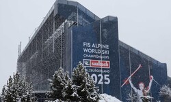 Das mächtige Stadion erhebt sich bereits: Gestern startete der Bau in die finale Phase