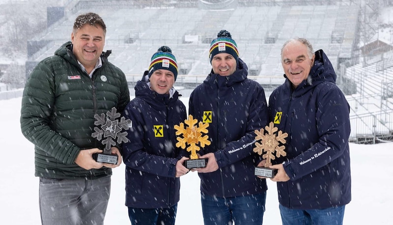 Wolfgang Breitfuss, Florian Phleps, Christian Scherer und Bartl Gensbichler (beide ÖSV) voller Vorfreude. (Bild: GEPA pictures/ Harald Steiner)