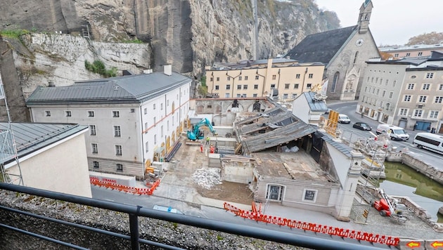 Construction is currently underway at Karajan-Platz. (Bild: Markus Tschepp)